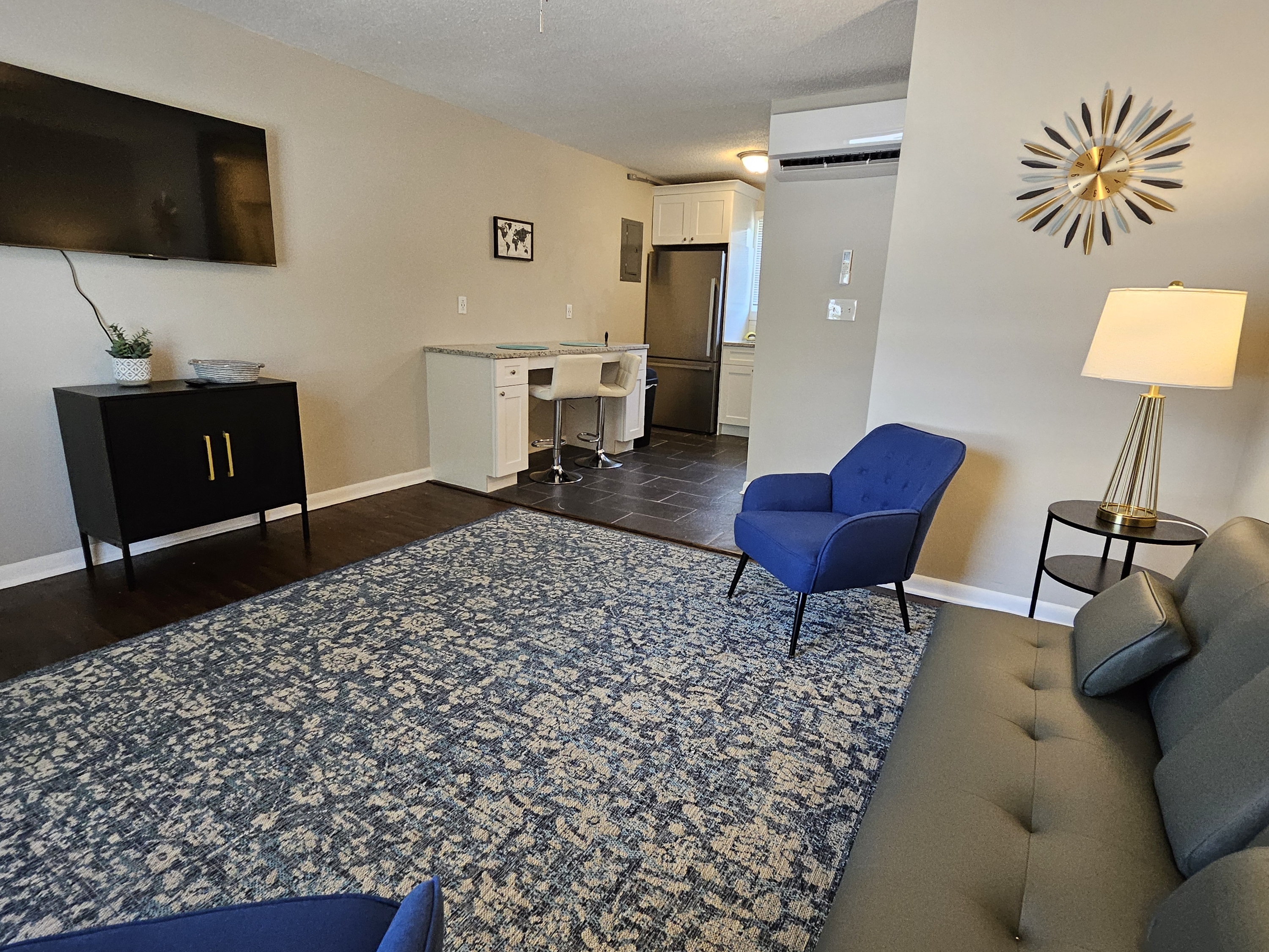 1827 25th Court South